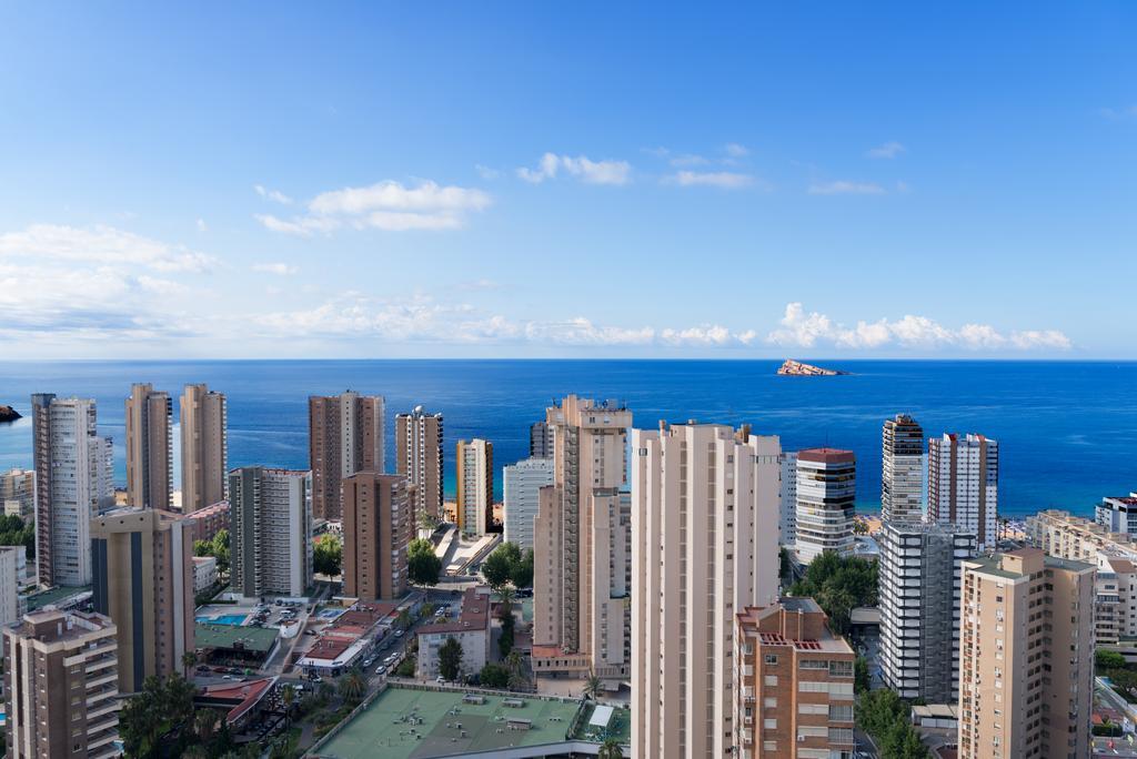 Gemelos 2 Benidorm Bagian luar foto