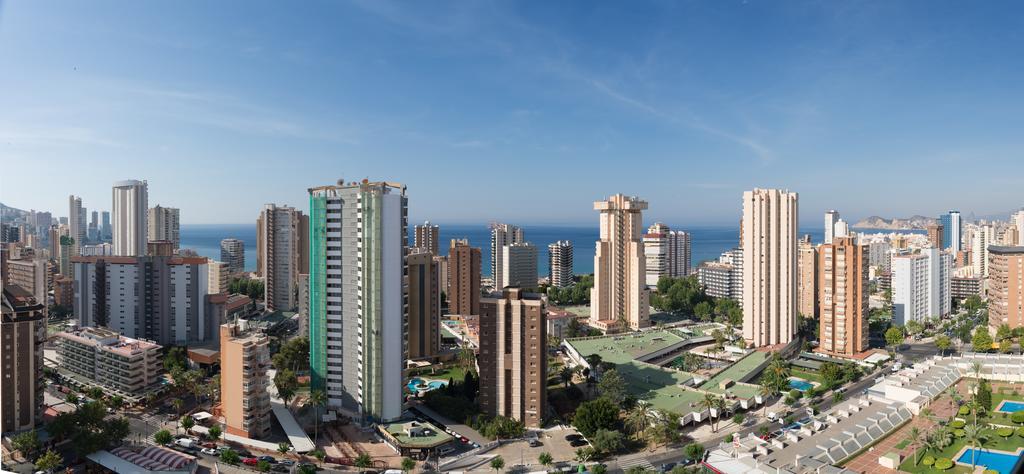 Gemelos 2 Benidorm Bagian luar foto