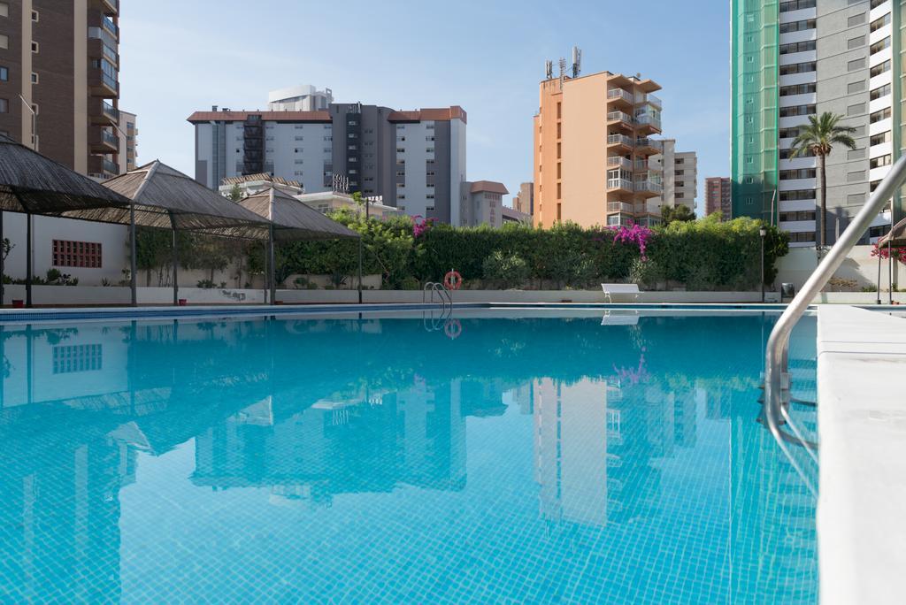 Gemelos 2 Benidorm Bagian luar foto
