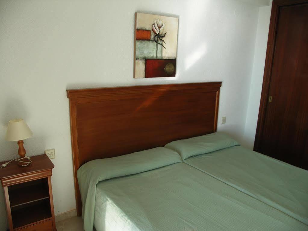 Gemelos 2 Benidorm Bagian luar foto