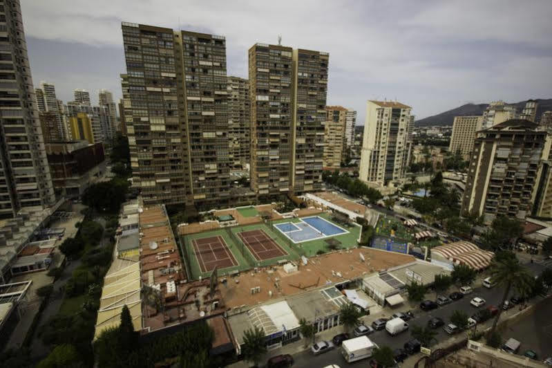 Gemelos 2 Benidorm Bagian luar foto